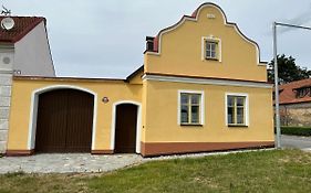 Apartman Borovanske Baroko